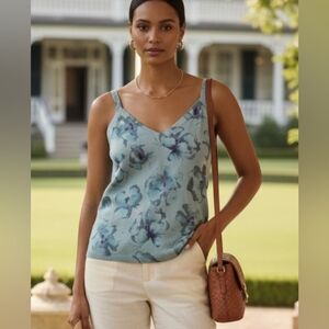 Dana Buchman Floral Blue Women's Top